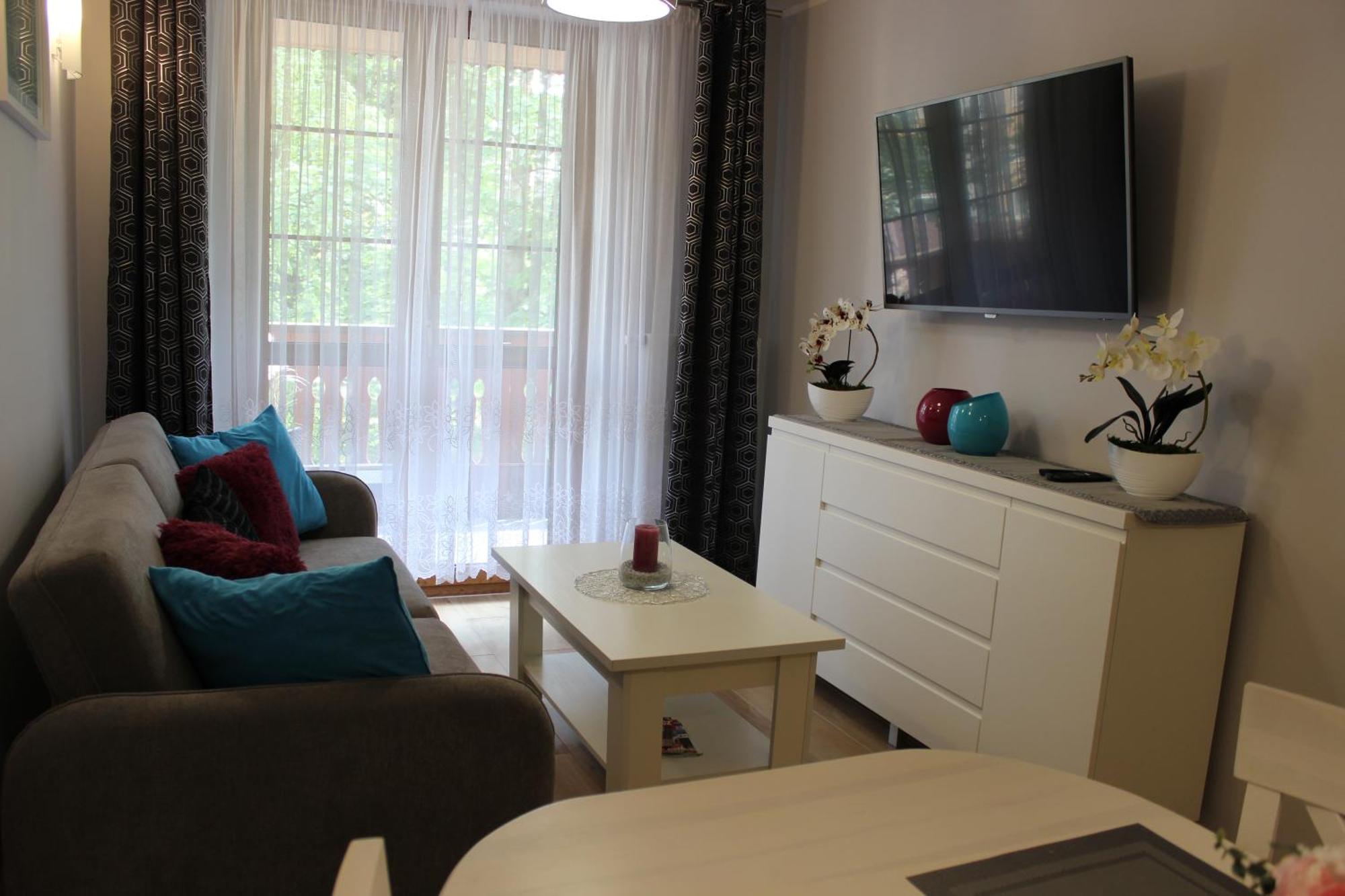 Apartament Blisko Centrum Z Garazem カルパッチ エクステリア 写真